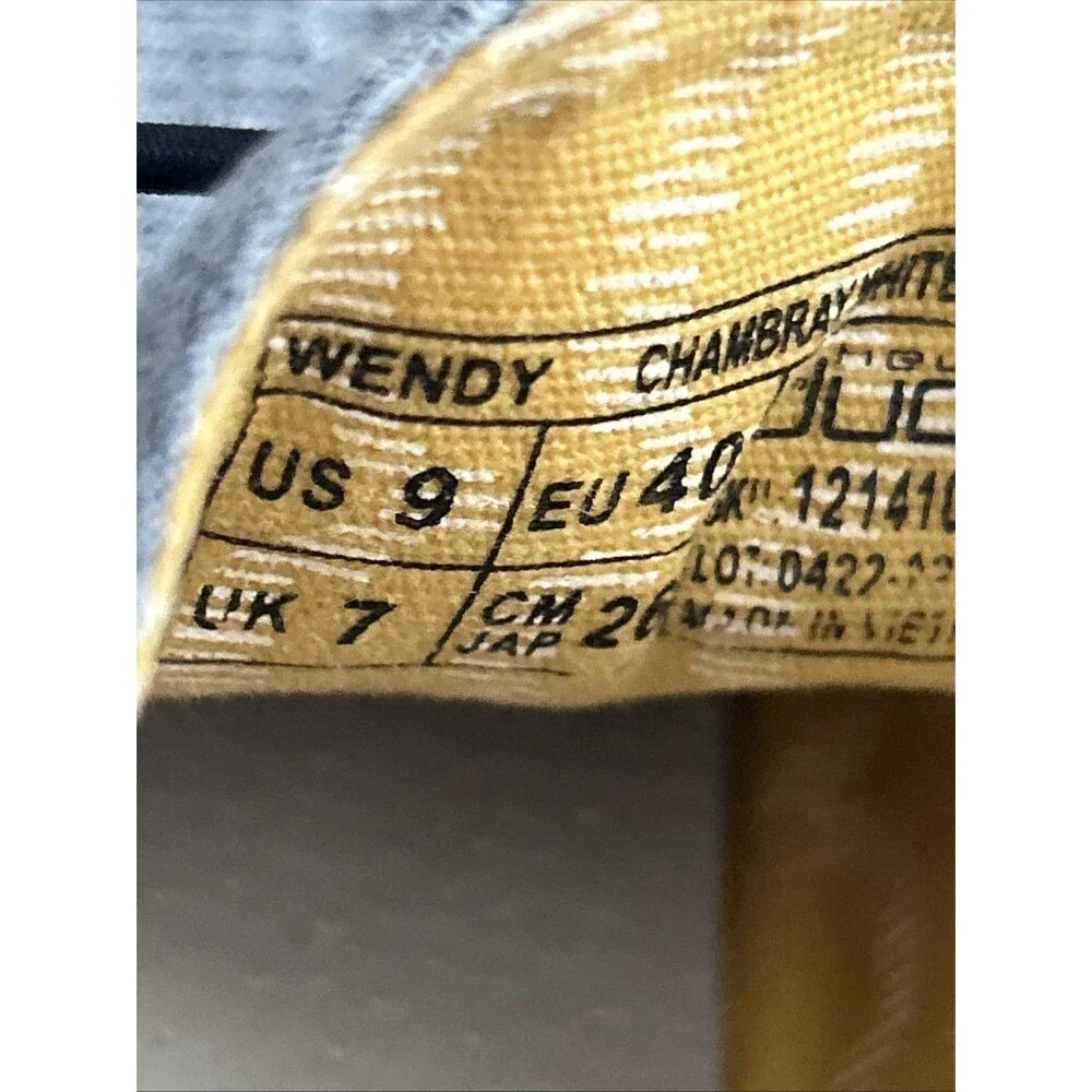 Hey Dude Wendy  Chambray White/Blue Size 9 Used No Box
